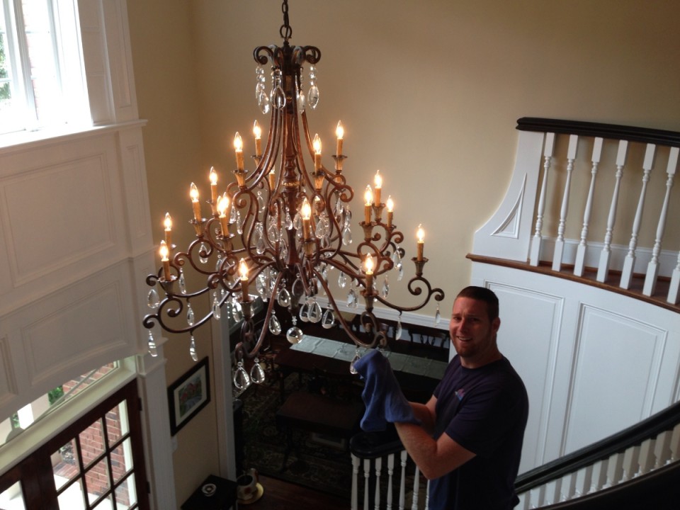 Once the sun goes down, interior lighting can make or break a room. Our team delivers chandelier and light fixture cleaning solutions that prepare every light fixture to work its magic. We specialize in crystal, glass, and other delicate structures that need a careful hand to deliver an exceptional clean. Every member of our staff will: Hand-buff sconces, chandelier crystals, and other glass surfaces Use gentle cleaning detergents to revive the shine to the material